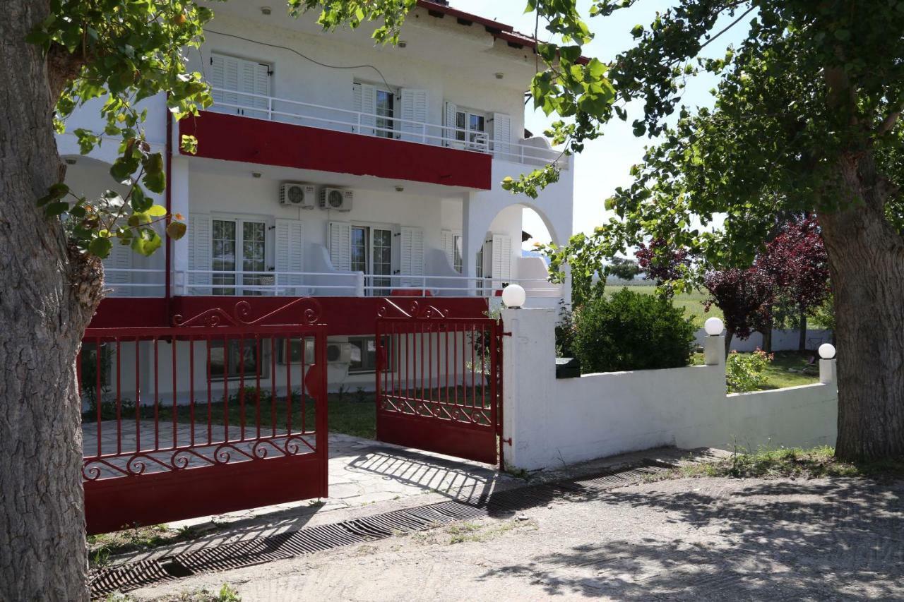 Betahomes- Summer Fourka Exterior photo